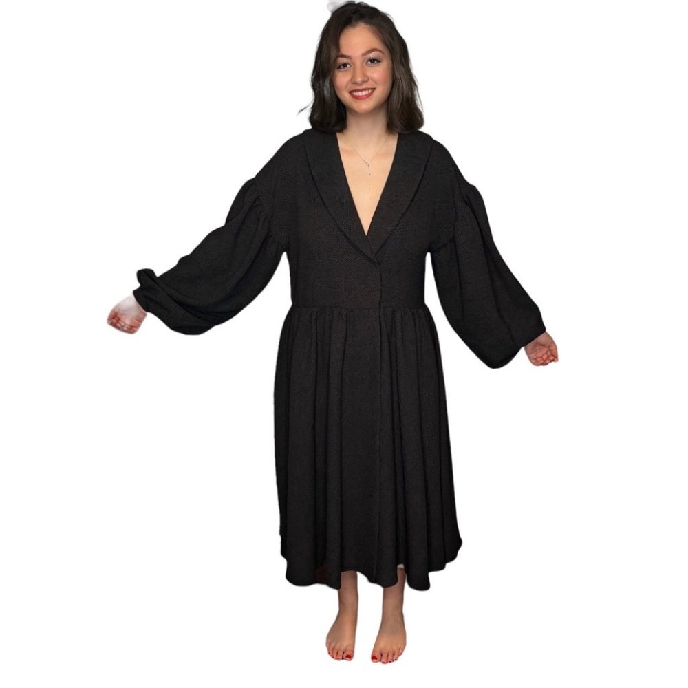 NWT Selkie The Brunch Ballgown Dress in Black Size Small